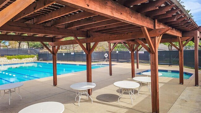 Building Photo - 13506 Lamplight Village Ave