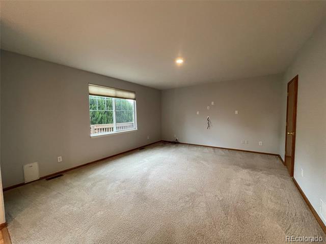 Building Photo - 2284 Dogwood Cir