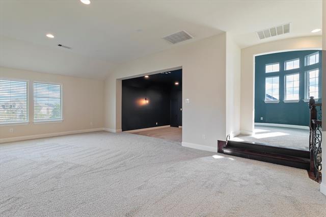 Building Photo - 166 Springbrook Dr