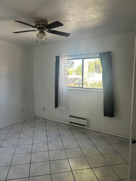 Building Photo - 1620 Birch Ct