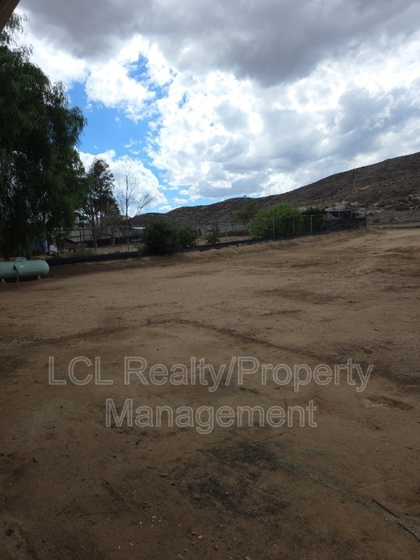 Building Photo - 22561 Forrest Rd