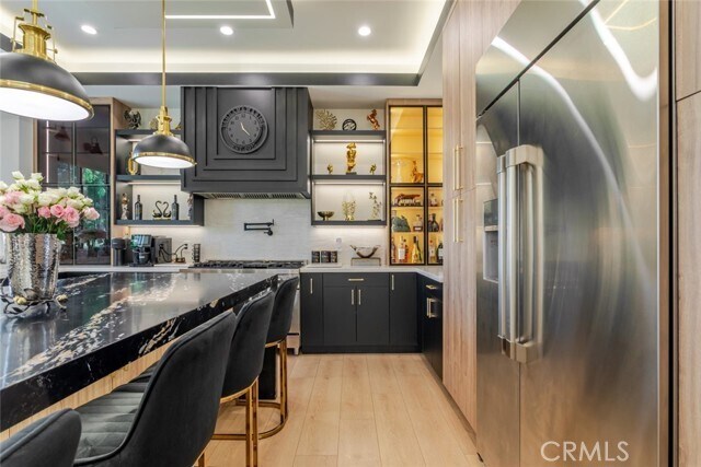 Building Photo - 7714 Lasaine Ave