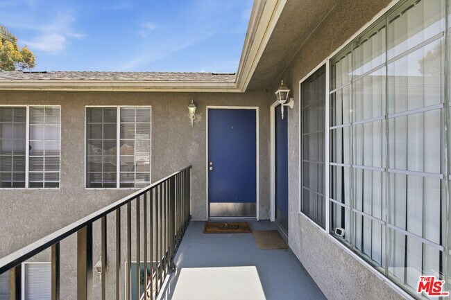 Building Photo - 1707 Keeler St