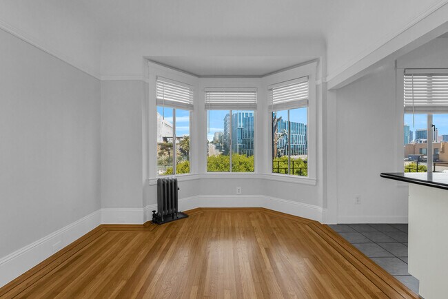 Building Photo - 11 Dolores