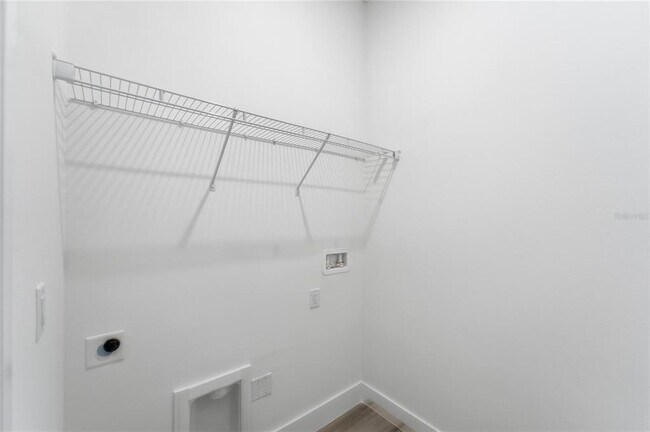 Building Photo - 2600 SW 146th Pl Rd
