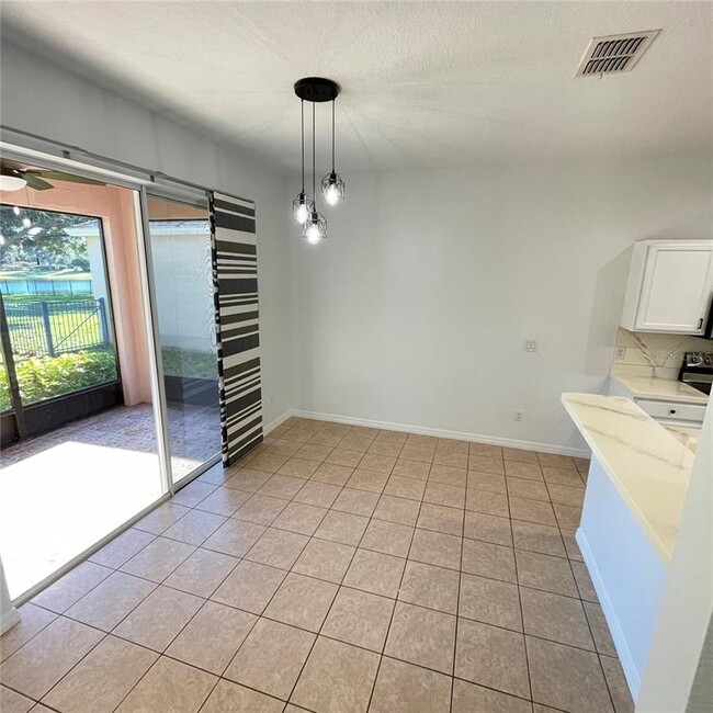 Building Photo - 10007 Scottish Pines Ct