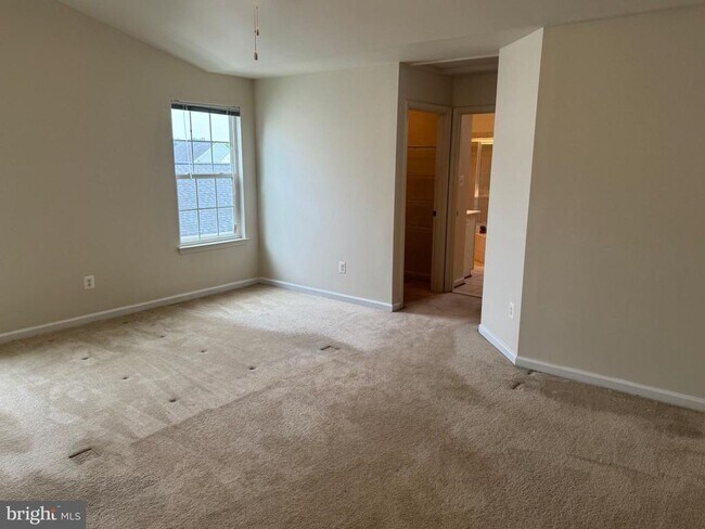 Building Photo - 12489 Pfitzner Ct
