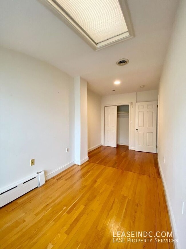 Building Photo - 1713 37th St NW