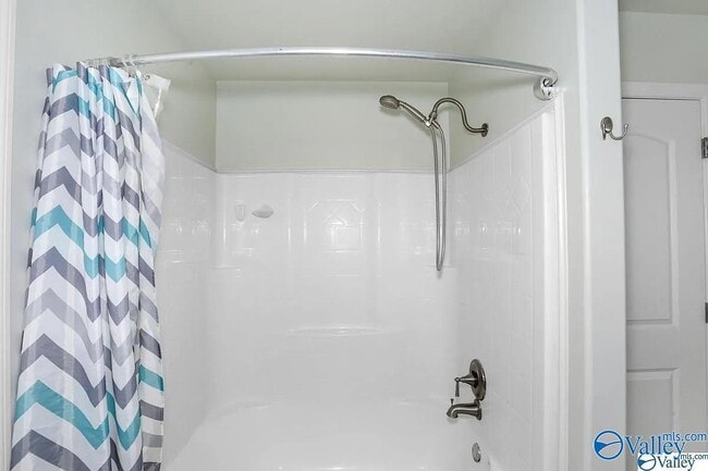 Building Photo - 239 Fields Pond Dr