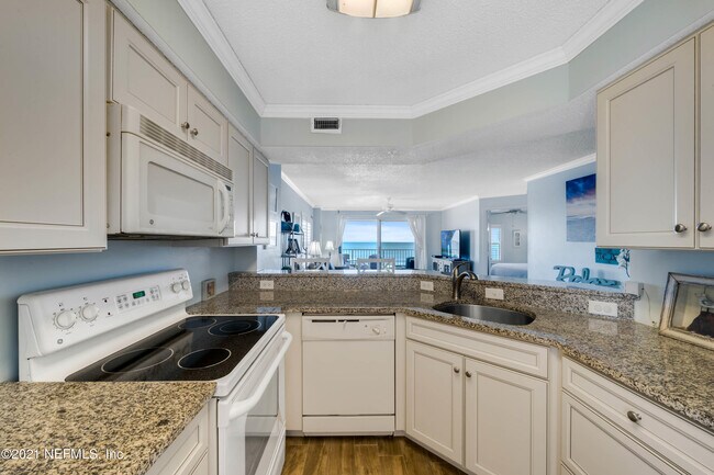 Building Photo - 1183 Ocean Shore Blvd