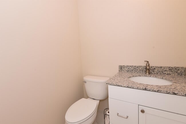 Building Photo - 2535 White Mountain Hwy