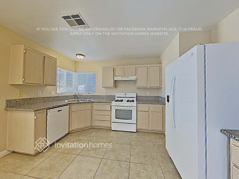 Building Photo - 534 Reliance Ave