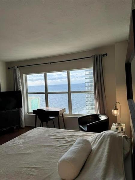 Building Photo - 3550 Galt Ocean Dr