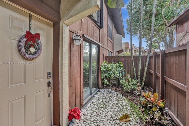 Building Photo - 7064 SW 114th Pl