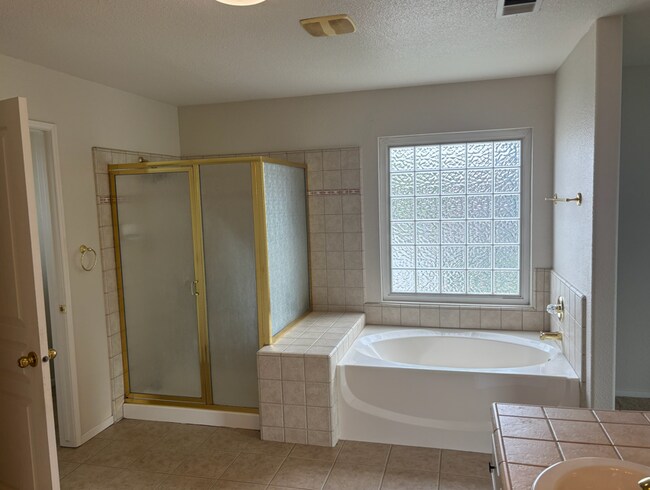 Building Photo - 851 N Hartnell Pl