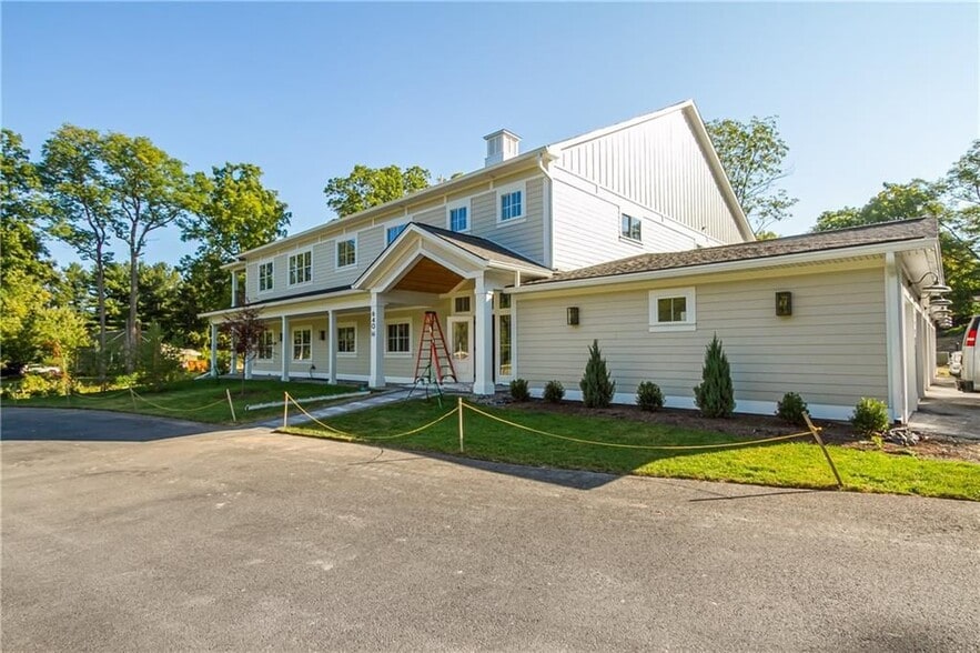 Primary Photo - 640 Jefferson Ave