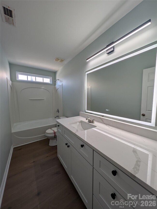 Building Photo - 11307 Breezehill Ln