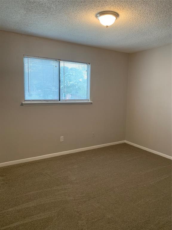 Building Photo - 727 Carol Lynn Dr