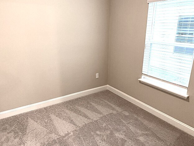 Building Photo - 92 Cobalt Ln