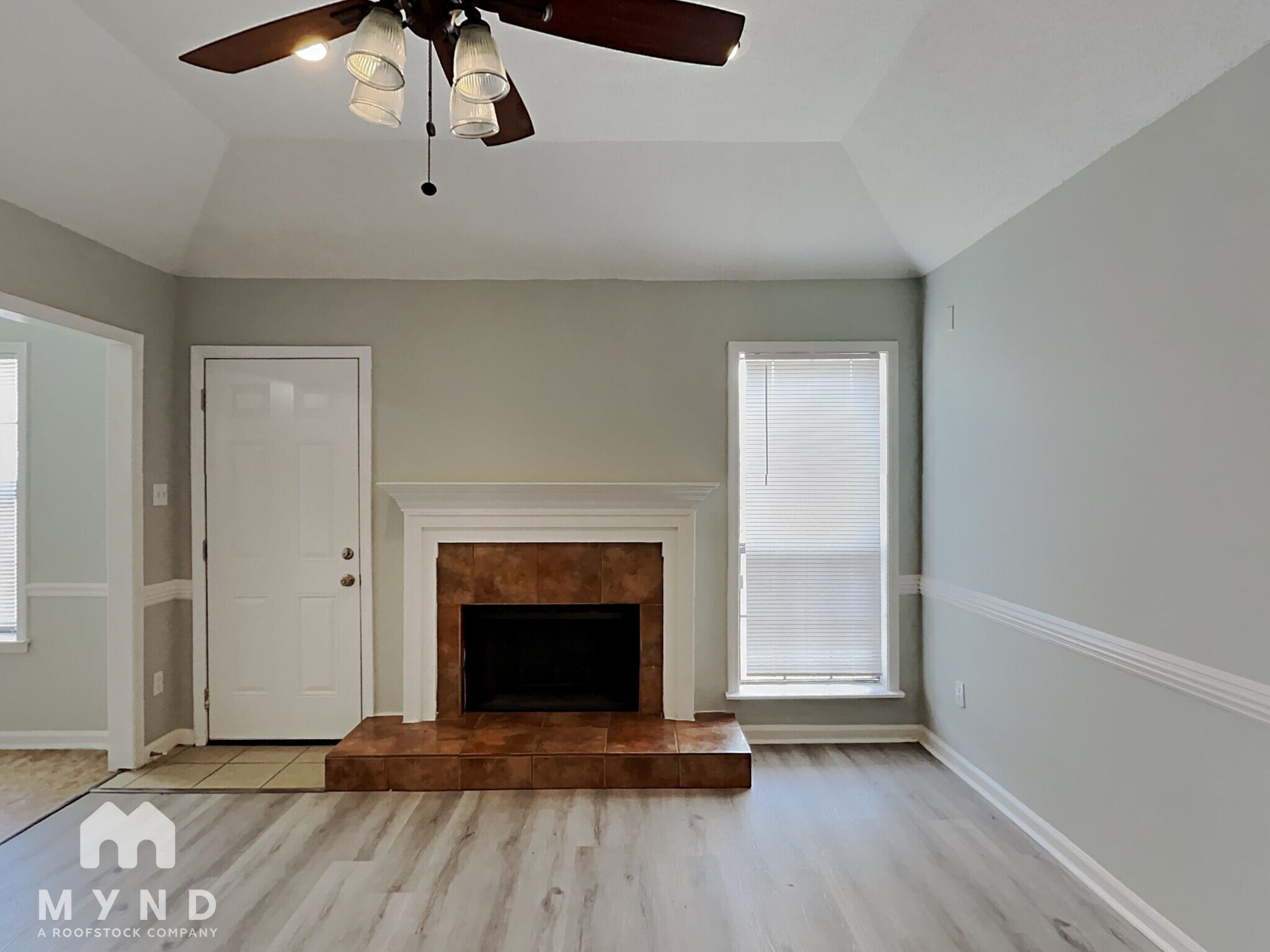 Building Photo - 5266 Rolling Ridge Cove