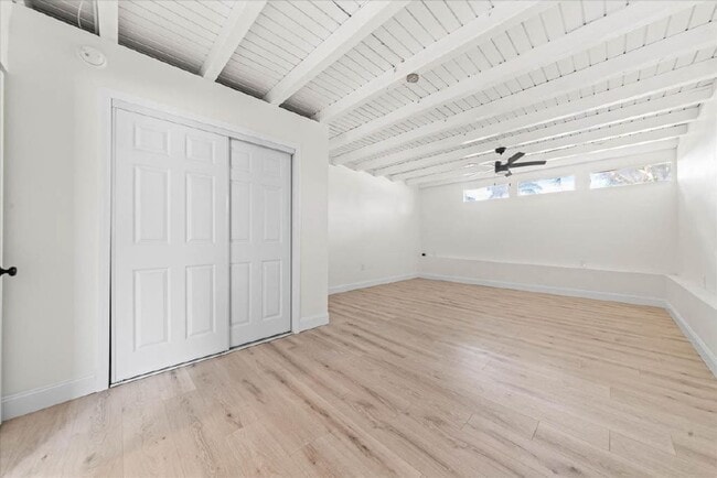 Building Photo - Stunning Newly Rehabbed Single-Family Home — Modern Design • Near Beach, Shopping & Dining!