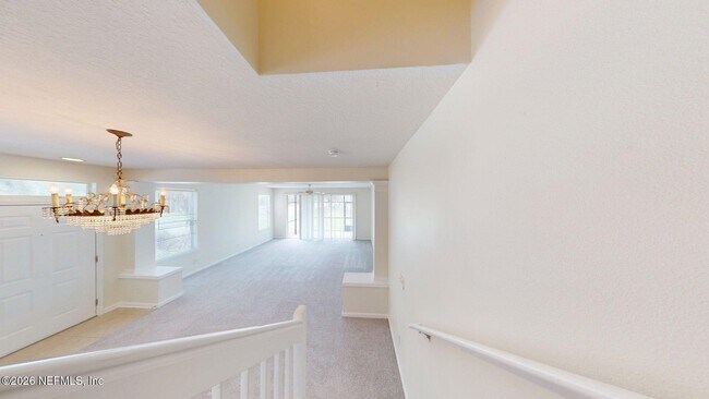 Building Photo - 8498 Climbing Ivy Trail S