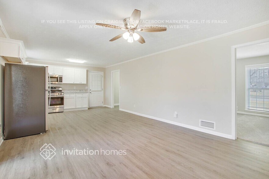 Building Photo - 4872 Duncan Dr