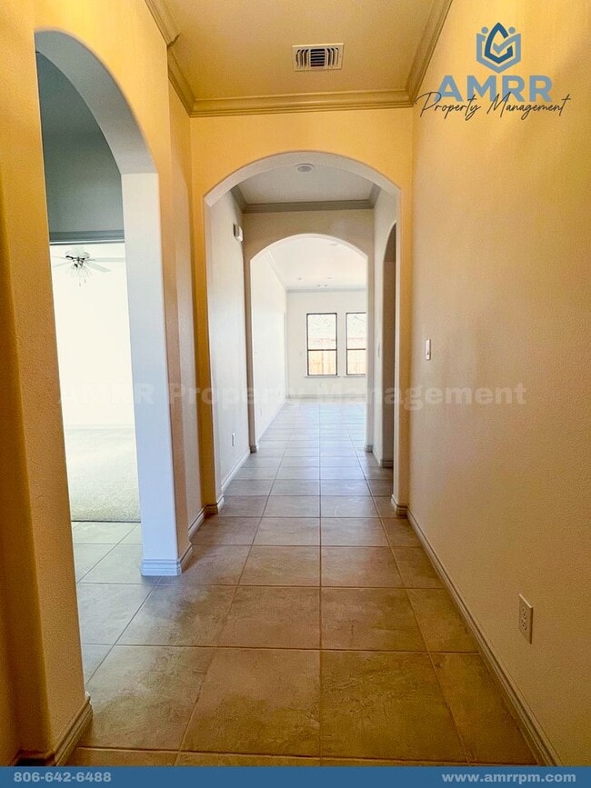 Building Photo - Welcome to Silverleaf Subdivision! Now leasing 3 bed/2bath family home!