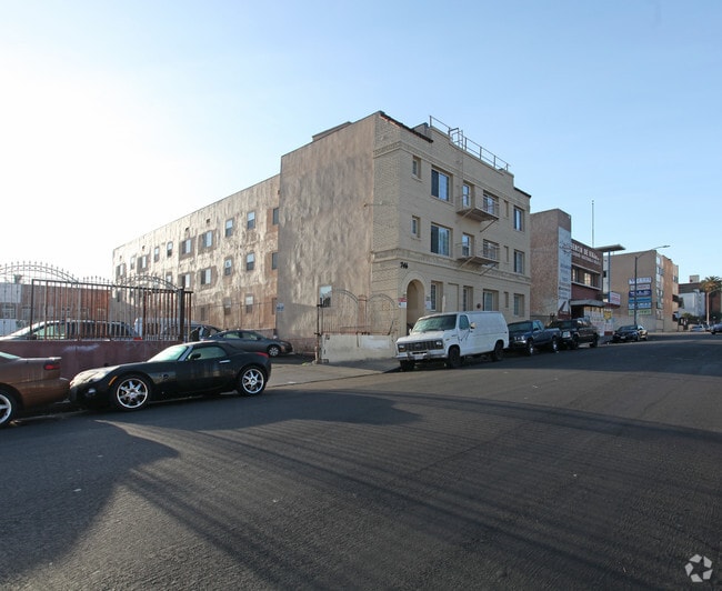 Primary Photo - Central City Apartments