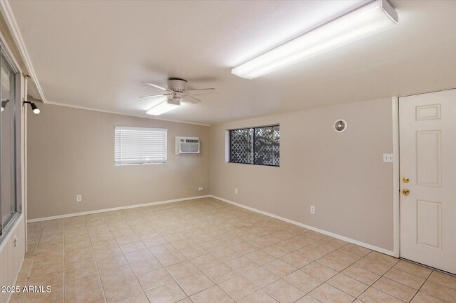 Building Photo - 9901 W Bright Angel Cir