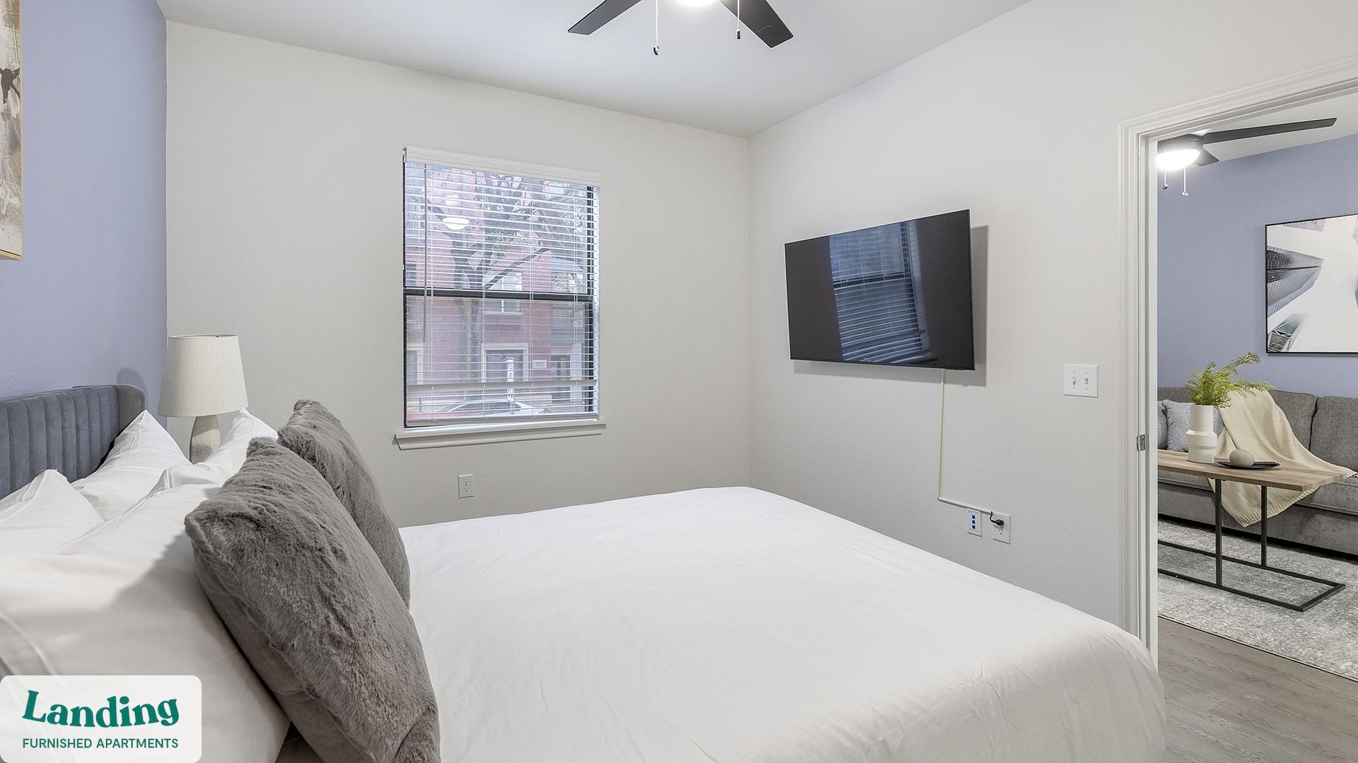 Building Photo - 15777 Quorum Dr