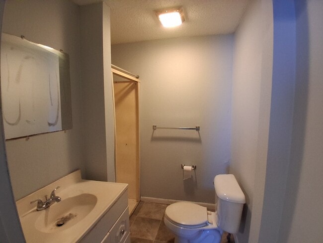 Building Photo - 903 Jewell St