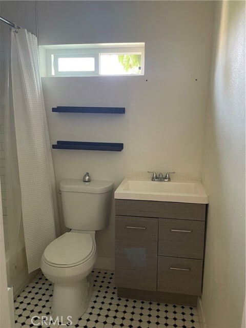 Building Photo - 1325 Douglas St