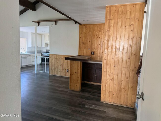 Building Photo - 1253 Morven St