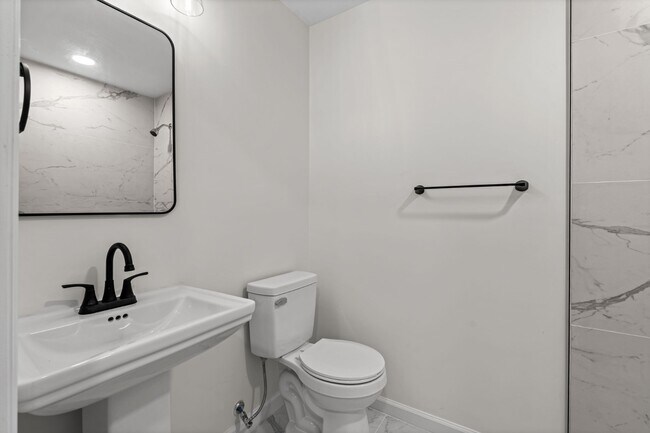 Building Photo - 1801 Georgia Ct