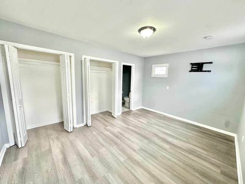 Building Photo - 338 Broad St