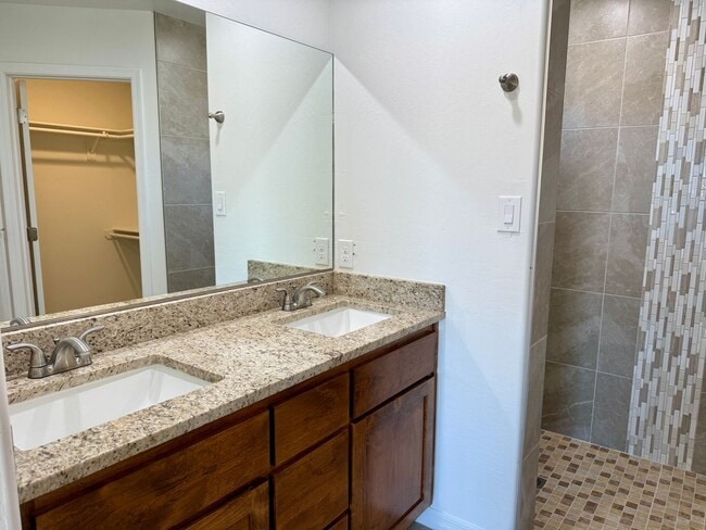 Building Photo - 10857 Silver Spur Dr