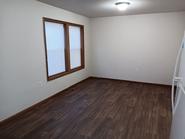 Building Photo - For Rent - Four-Bedroom Two-Bathroom Home Available in February!