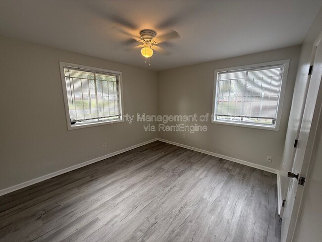 Building Photo - 1415 Comstock Ln