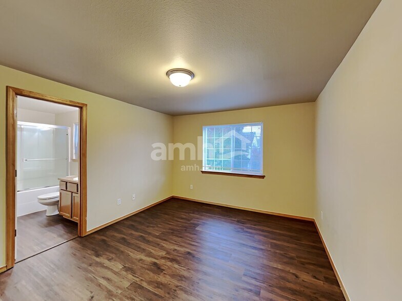 Building Photo - 5221 166th Street Ct E