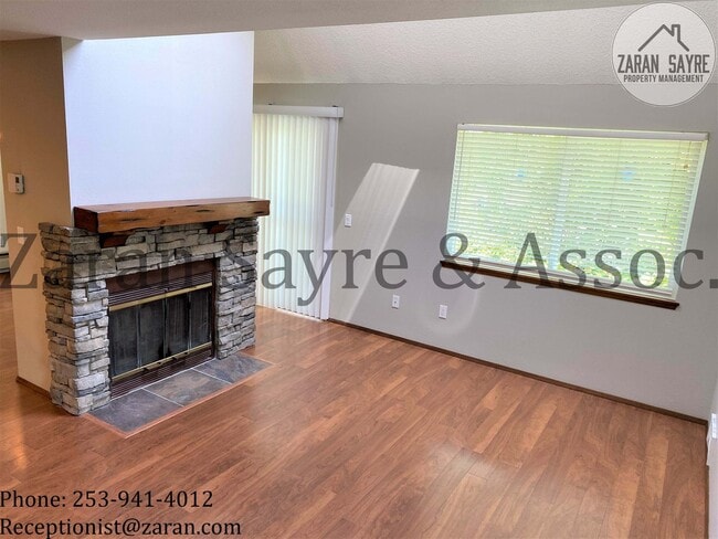 Building Photo - 428 - Spectacular Townhouse with Ultimate Privacy