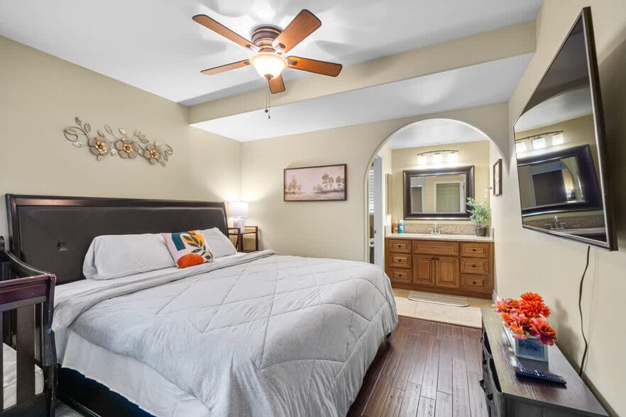 Building Photo - 6090 Rock St