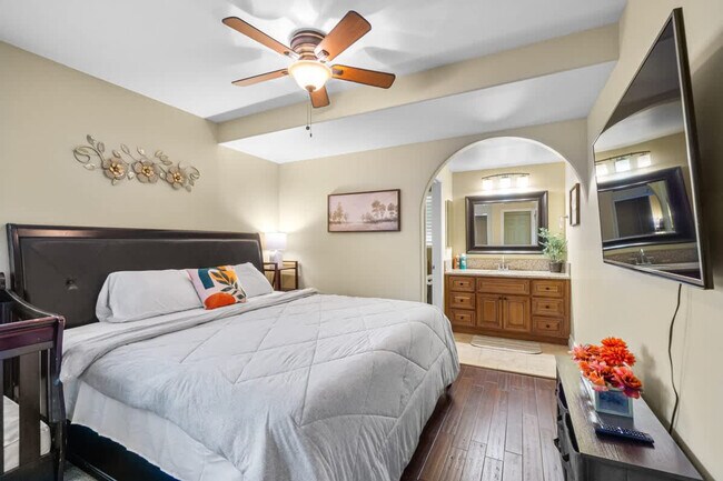 Building Photo - 6090 Rock St