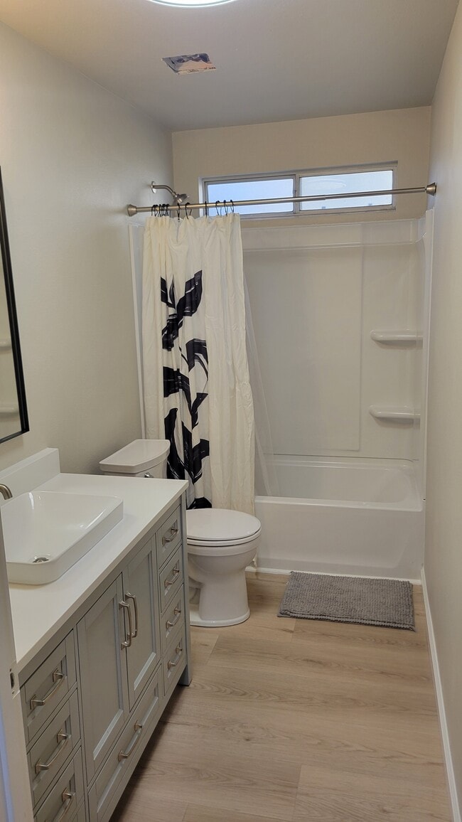 Building Photo - 3670 Judy Ave