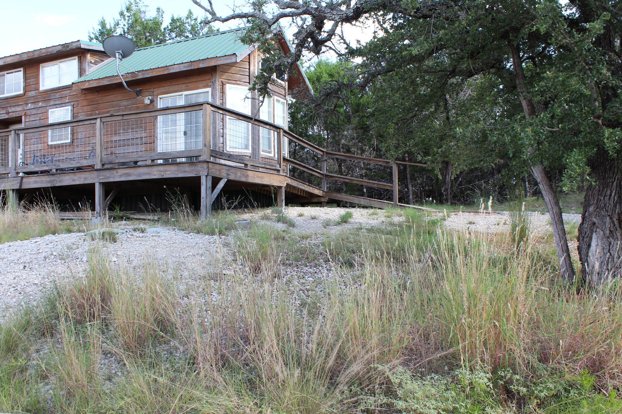 Building Photo - 818 Wilson Creek Rd