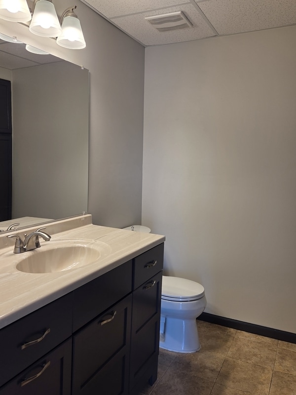 Building Photo - 5726 Egret Ave