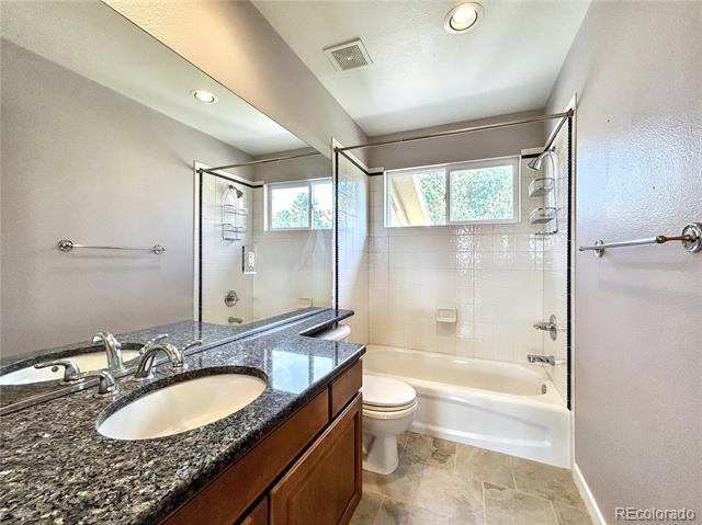 Building Photo - 4653 Bethany Ct