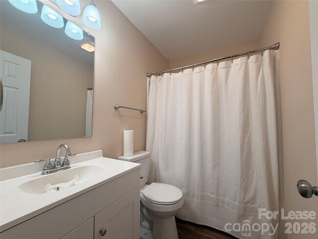 Building Photo - 67 Travora Cir
