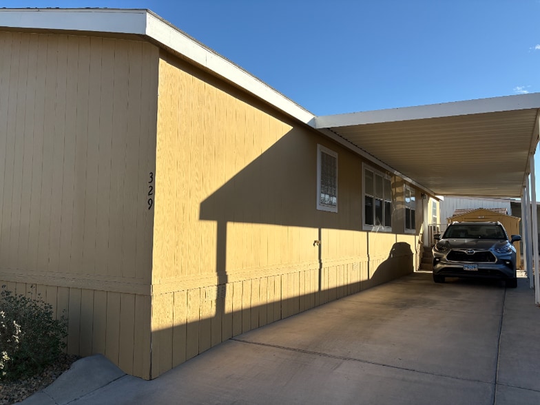 Building Photo - 2900 S Valley View Blvd