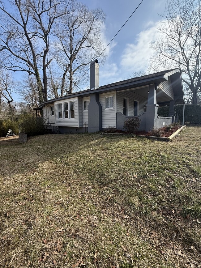 Building Photo - 605 80th St S